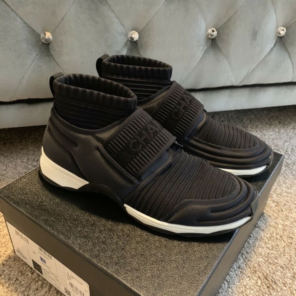 SOLD! CHANELStretch CC Slip-On Sneakers